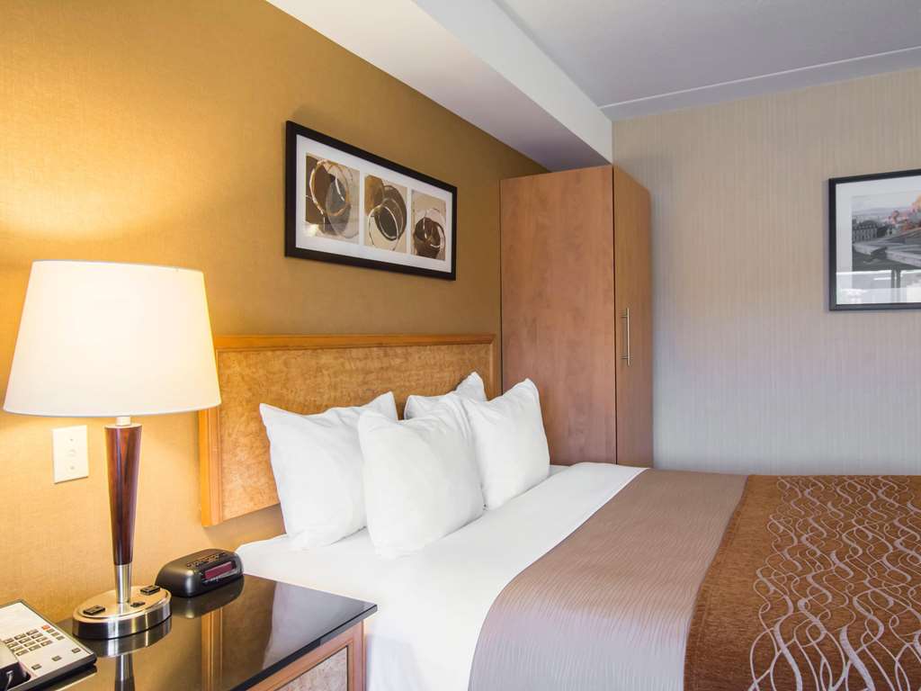 comfort inn airport east ancienne lorette