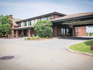 Comfort Inn Airport East - Ancienne Lorette,Montreal>>L'ancienne-Lorette,3 star