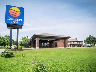 Comfort Inn Airport East - Ancienne Lorette,Montreal>>L'ancienne-Lorette,3 star