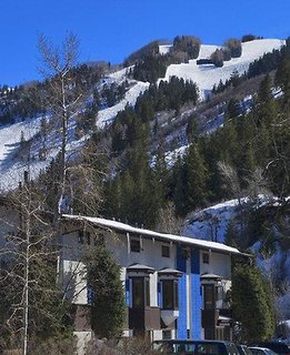 St. Moritz Lodge & Condominiums,Near Aspen Mountain,3 star