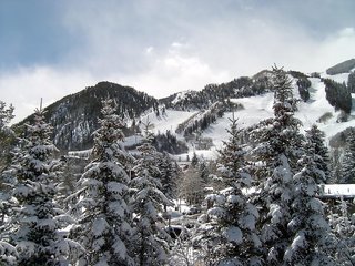 St. Moritz Lodge & Condominiums,Near Aspen Mountain,3 star