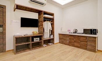 treebo tryst widlor boutique mumbai