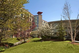 Embassy Suites By Hilton Boston Marlborough,Leominster>>Boston,4 star