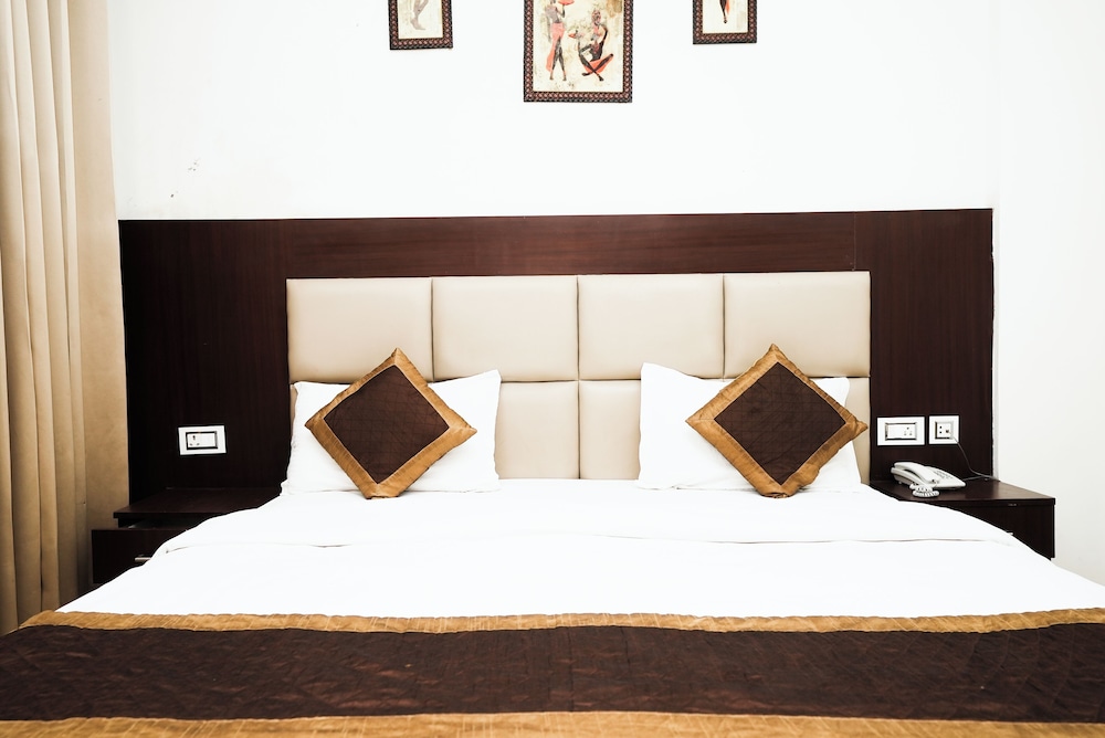 hotel the 7 seas