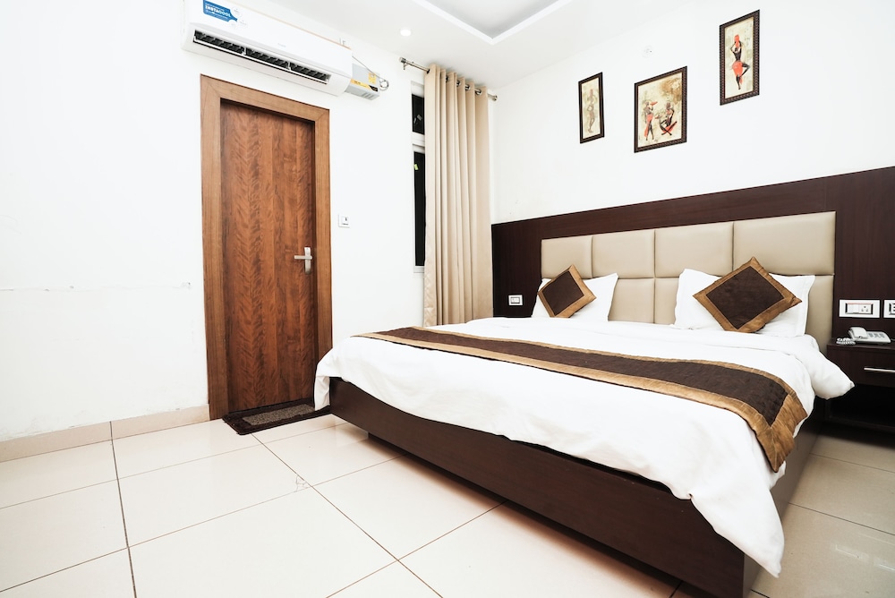 hotel the 7 seas