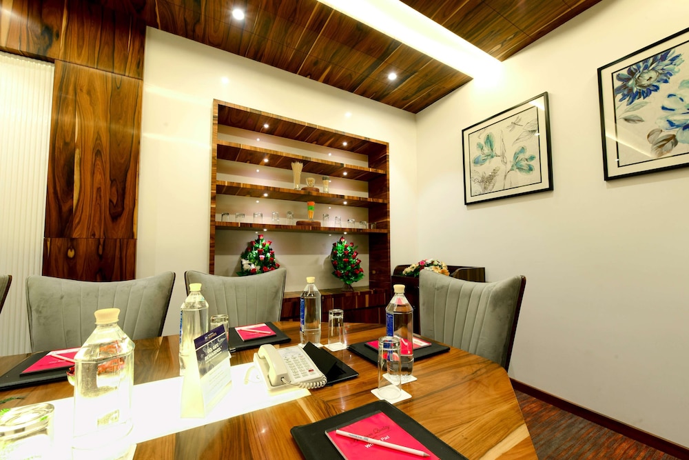 surestay hotel by best western model town amritsar