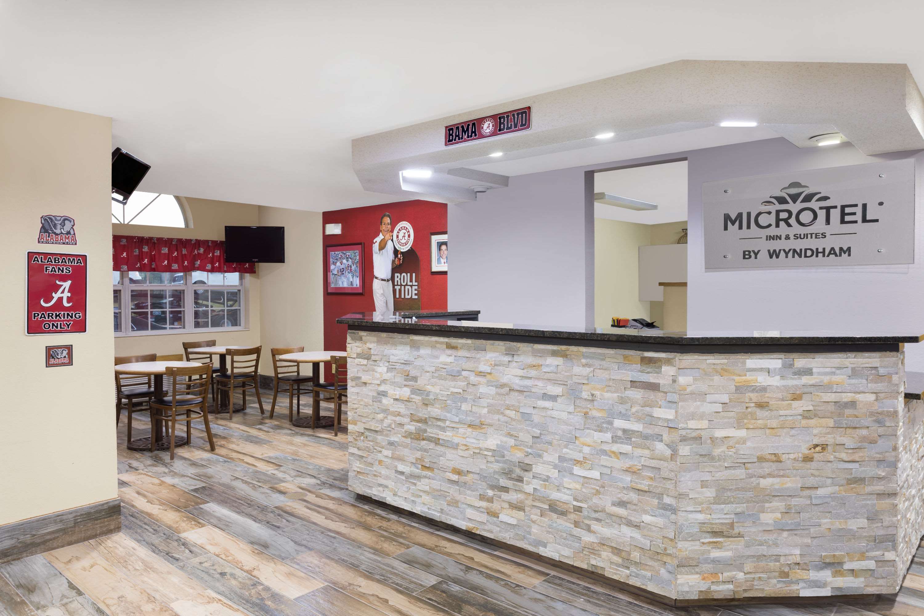 microtel inn and suites by wyndham tuscaloosa east