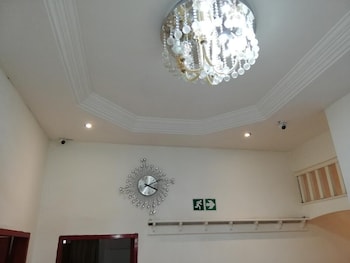 Defountain Guest House,,3 star