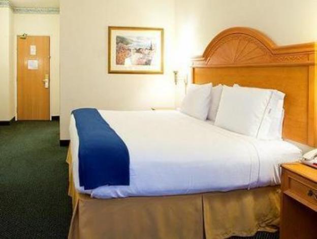 holiday inn express jacksonville blount island by ihg