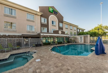 holiday inn express jacksonville blount island by ihg