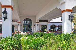 Oxford Suites Pismo Beach,Oceano>>Grover Beach,3 star