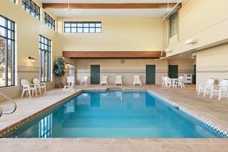 Country Inn & Suites By Radisson, Madison West, Wi,Madison>>Dane,3 star