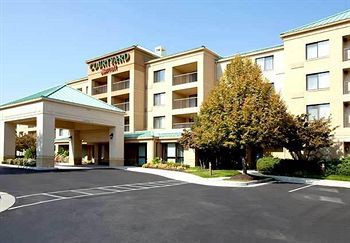 courtyard by marriott richmond northwest