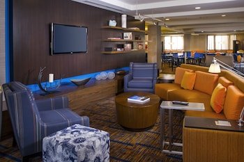 courtyard by marriott richmond northwest