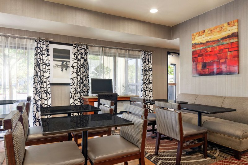 hampton inn tracy