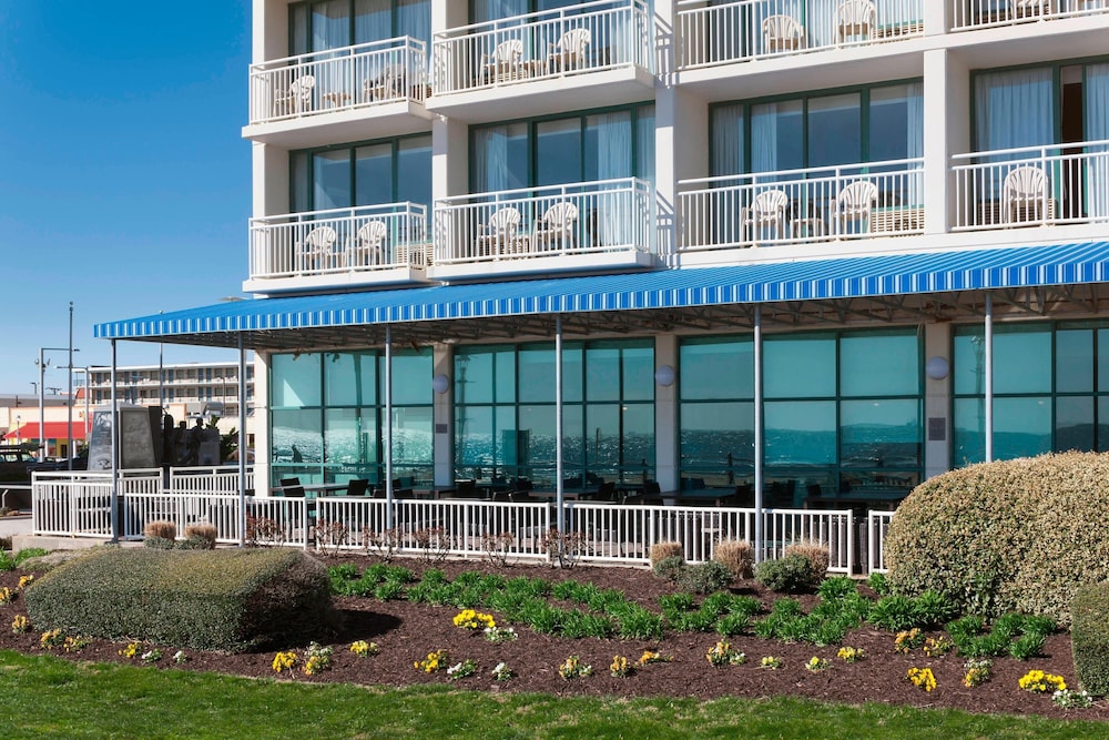 courtyard virginia beach oceanfront south