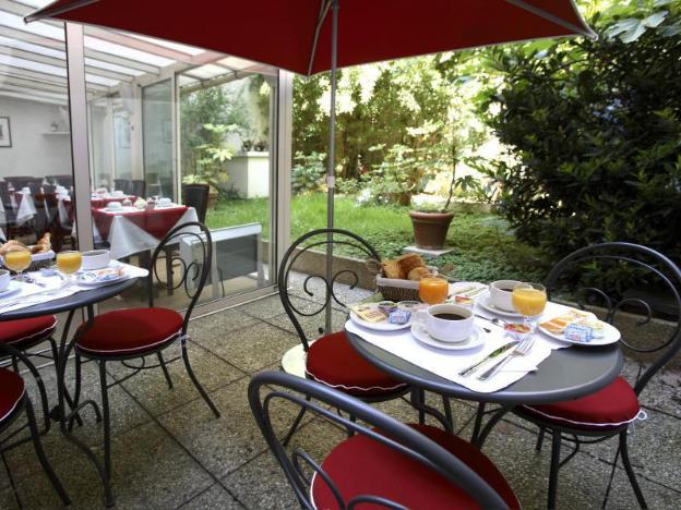 classics hotel paris bastille