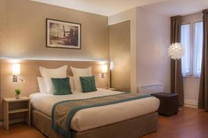 classics hotel paris bastille