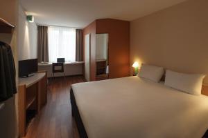 Ibis Nuernberg Hauptbahnhof,Mitte>>Burghausen,3 star