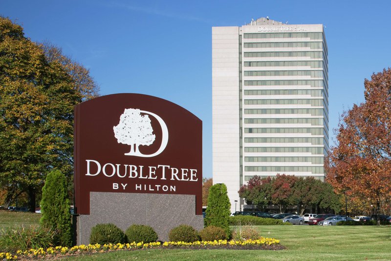 doubletree by hilton kansas city overland park