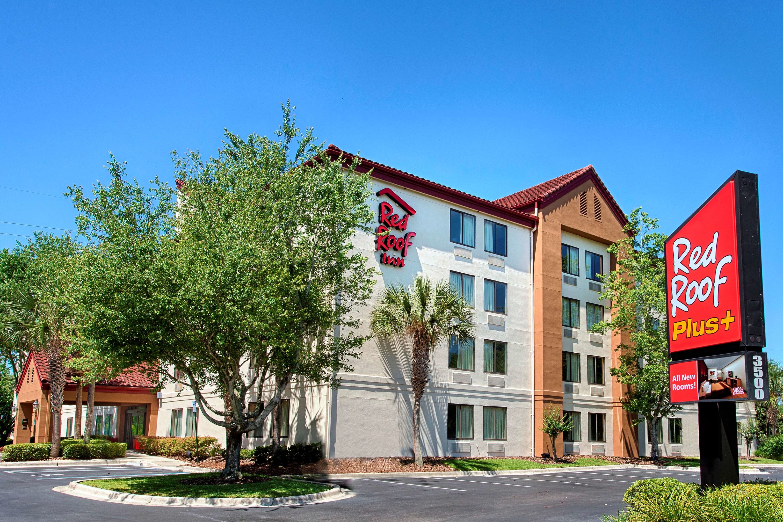 red roof inn plus gainesville
