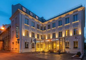 Ratonda Centrum Hotels,Vilnius>>Naujamiestis,4 star