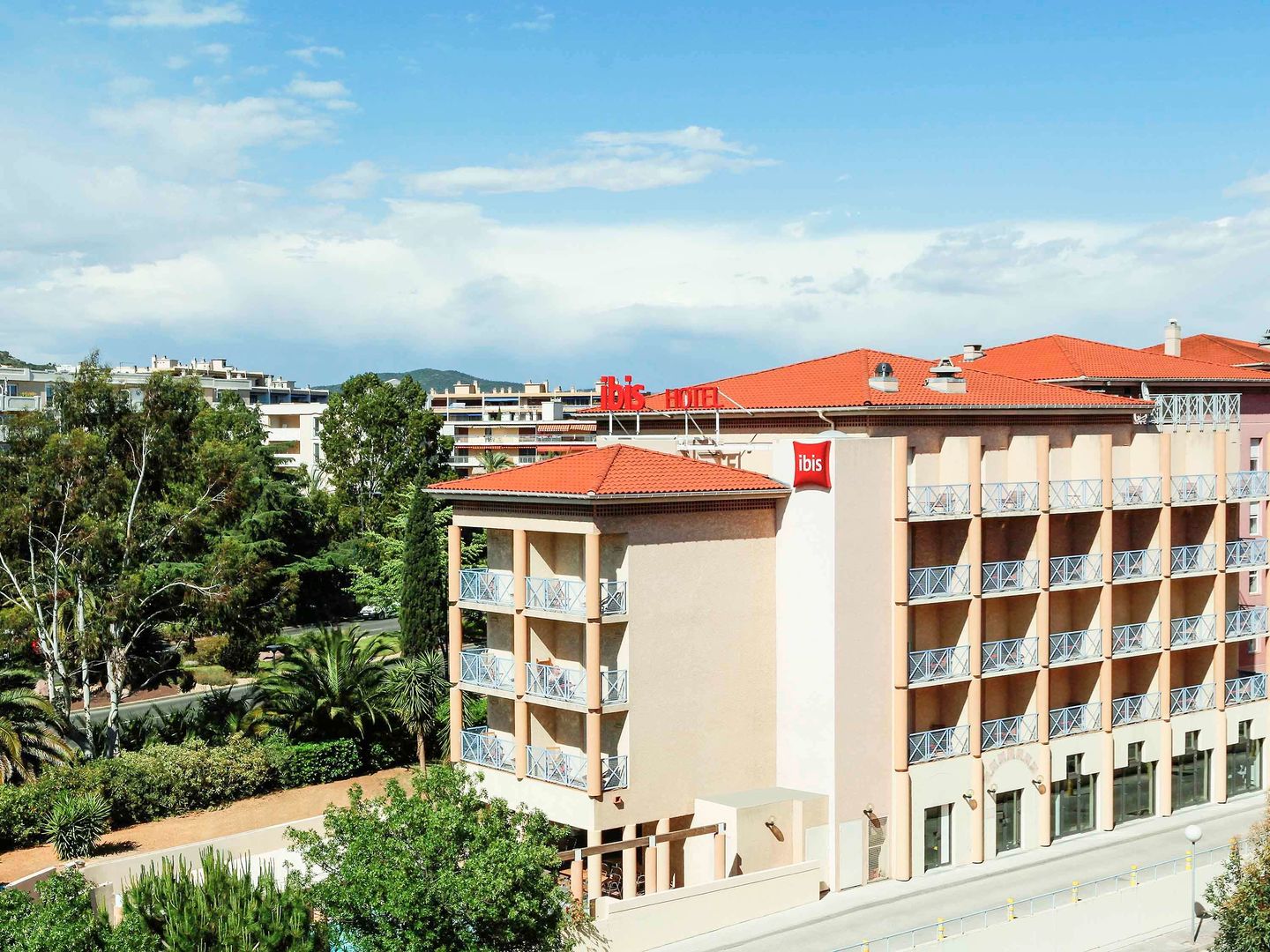 ibis hyeres centre