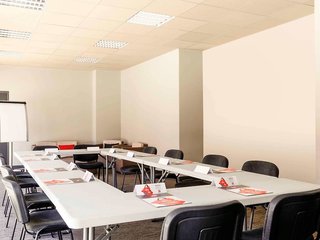 ibis hyeres centre
