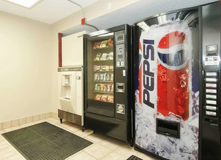 Red Roof Inn Dayton North Airport,Dayton>>Butler Township,2 star
