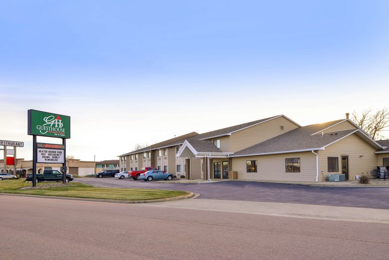 guesthouse inn and suites sioux falls