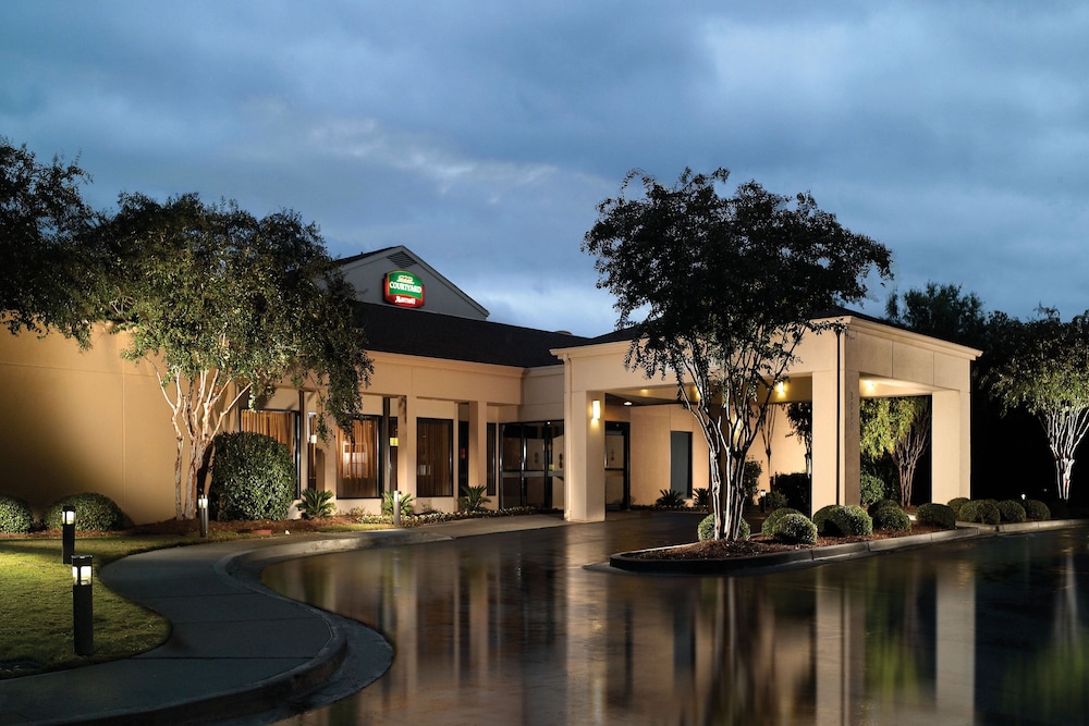 courtyard by marriott macon