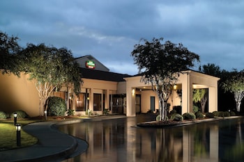 courtyard by marriott macon