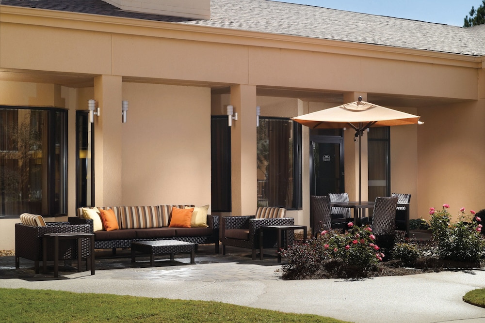 courtyard by marriott macon