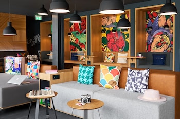 moxy bristol a marriott hotel