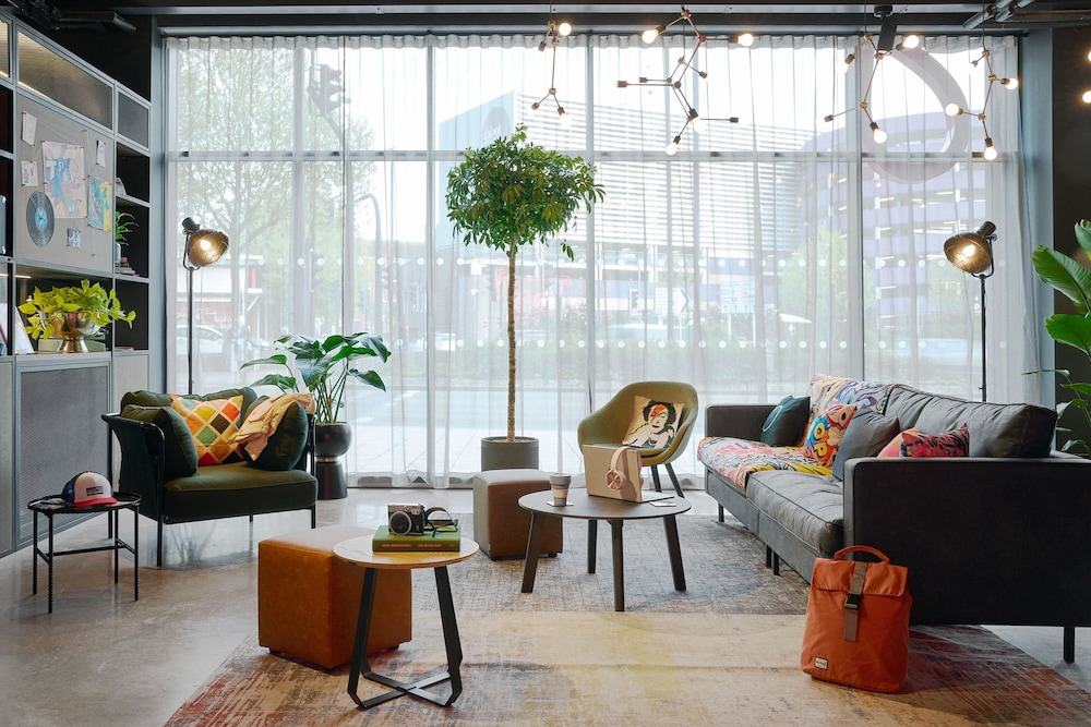 moxy bristol a marriott hotel