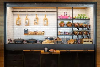 moxy bristol a marriott hotel