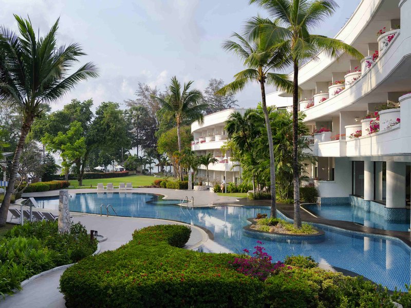 novotel rayong rim pae resort