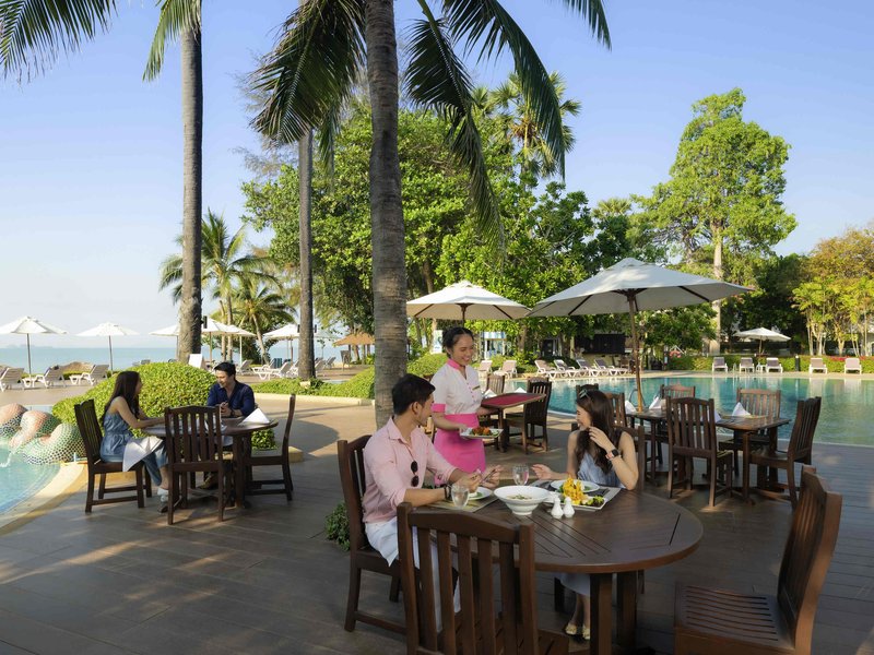 novotel rayong rim pae resort