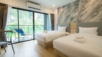 b2 krabi premier hotel