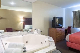Motel 6 Madison, Wi - East,Dane County>>Dane,2 star