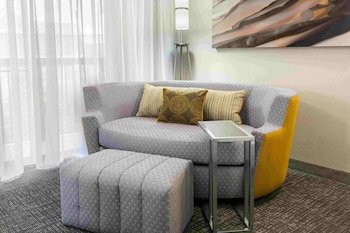 courtyard by marriott knoxville cedar bluff