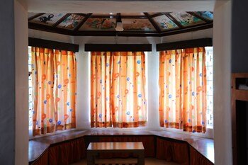 Remas Resorts Adventure Park,Kodaikanal>>Dindigul,3 star