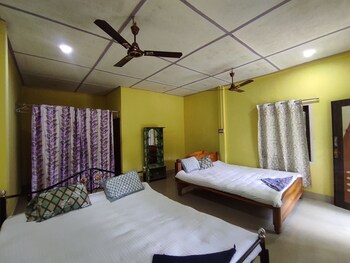 Homecation Dalvi Cottage,Barangabari>>Barpeta,2 star