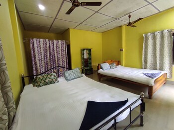 Homecation Dalvi Cottage,Barangabari>>Barpeta,2 star