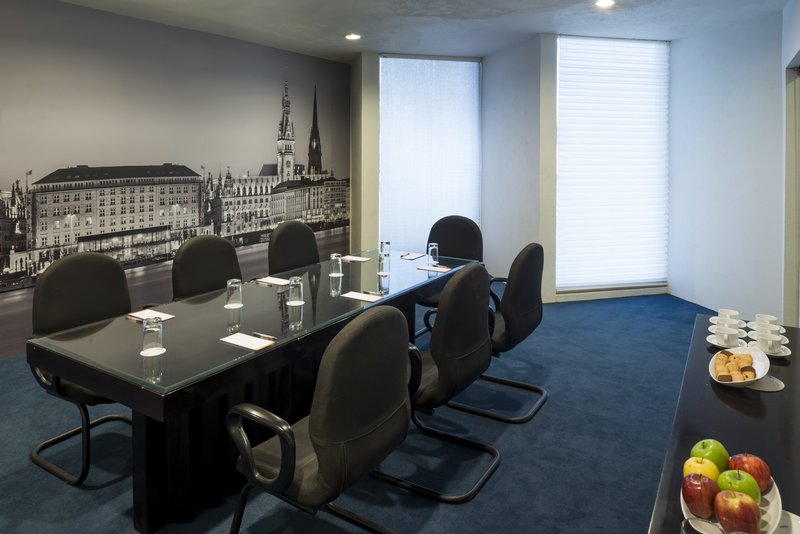 real inn nuevo laredo