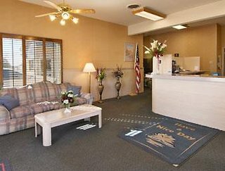 Days Inn By Wyndham Deming,Luna>>Deming,2 star