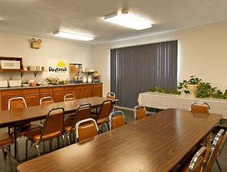 Days Inn By Wyndham Deming,Luna>>Deming,2 star