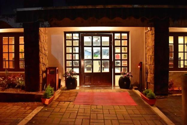 adrak summer sand hill resort vagamon