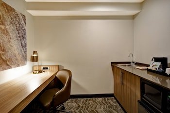 Springhill Suites By Marriott Atlanta Kennesaw,Cartersville>>Atlanta,3 star