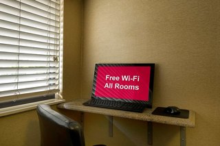 red roof inn tinton falls jersey shore